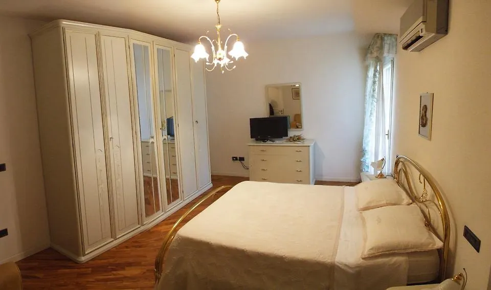 Couette-café Villa Giusy B&B Cesena
